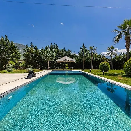 ヴィラ Fllad E Vale Luxury Private Pool By Pikhost