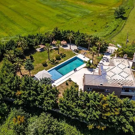 Fllad E Vale Luxury Private Pool By Pikhost